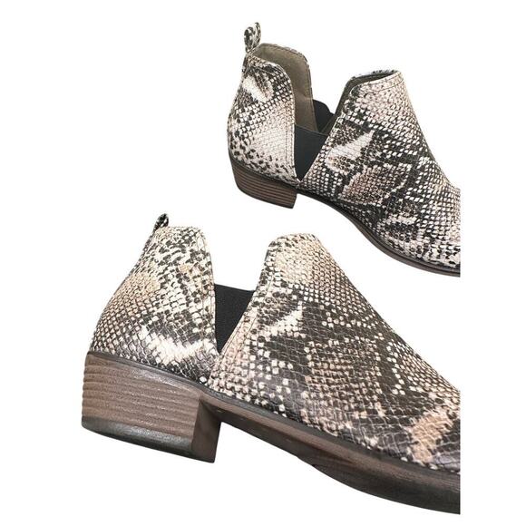 Pierre Dumas Size 8.5 Black Snakeskin Western Rodeo Block Heel Ankle Bootie Boot - Picture 5 of 10